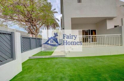 Villa - 4 Bedrooms - 5 Bathrooms for rent in Jumeirah 2 Villas - Jumeirah 2 - Jumeirah - Dubai