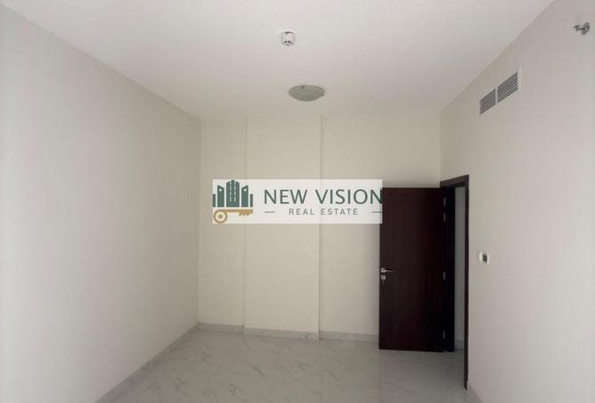 53609088 - صورة العقار 2