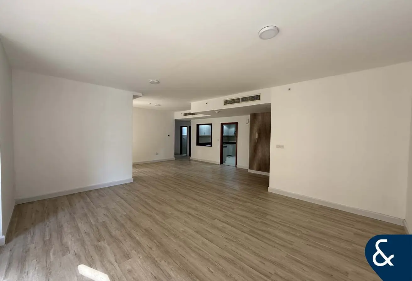 132975892 - Property Main Image