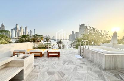 Apartment - 5 Bedrooms - 7 Bathrooms for sale in Five Palm Jumeirah - Palm Jumeirah - Dubai
