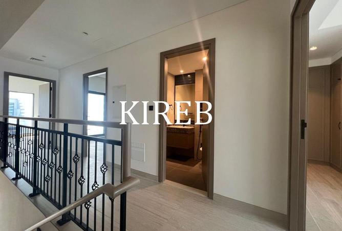 54389602 - Property Image 3