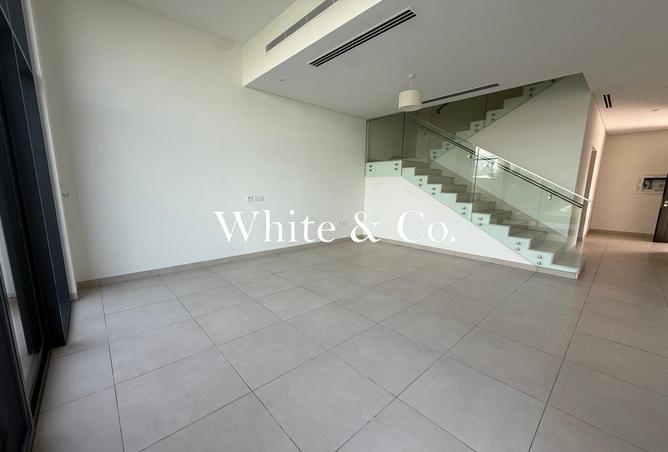 73111146 - Property Image 3