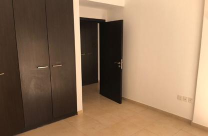 Apartment - 3 Bedrooms - 4 Bathrooms for sale in Al Thamam 14 - Al Thamam - Remraam - Dubai