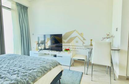 Apartment - Studio - 1 Bathroom for rent in Dubai Healthcare City 2 - Al Jaddaf - Dubai
