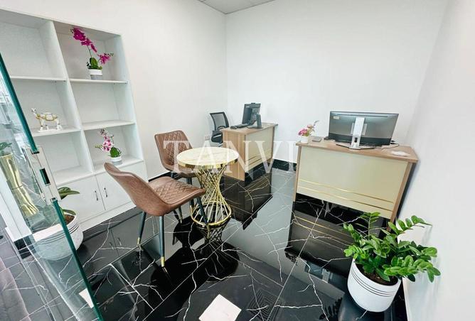 81926744 - Property Main Image