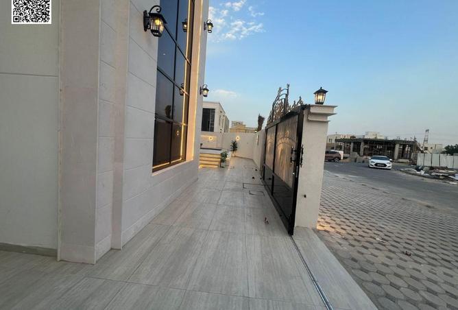 79860527 - Property Image 3