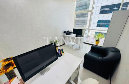 Office Space - Studio - 1 for rent in Al Fajer Complex - Oud Metha - Bur Dubai - Dubai