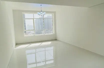 Apartment - 1 Bedroom - 2 Bathrooms for rent in Ajman Corniche Residences - Ajman Corniche Road - Ajman