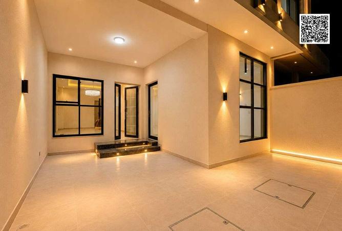102411567 - Property Image 2