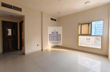 Apartment - 1 Bedroom - 2 Bathrooms for rent in Muwaileh - Sharjah