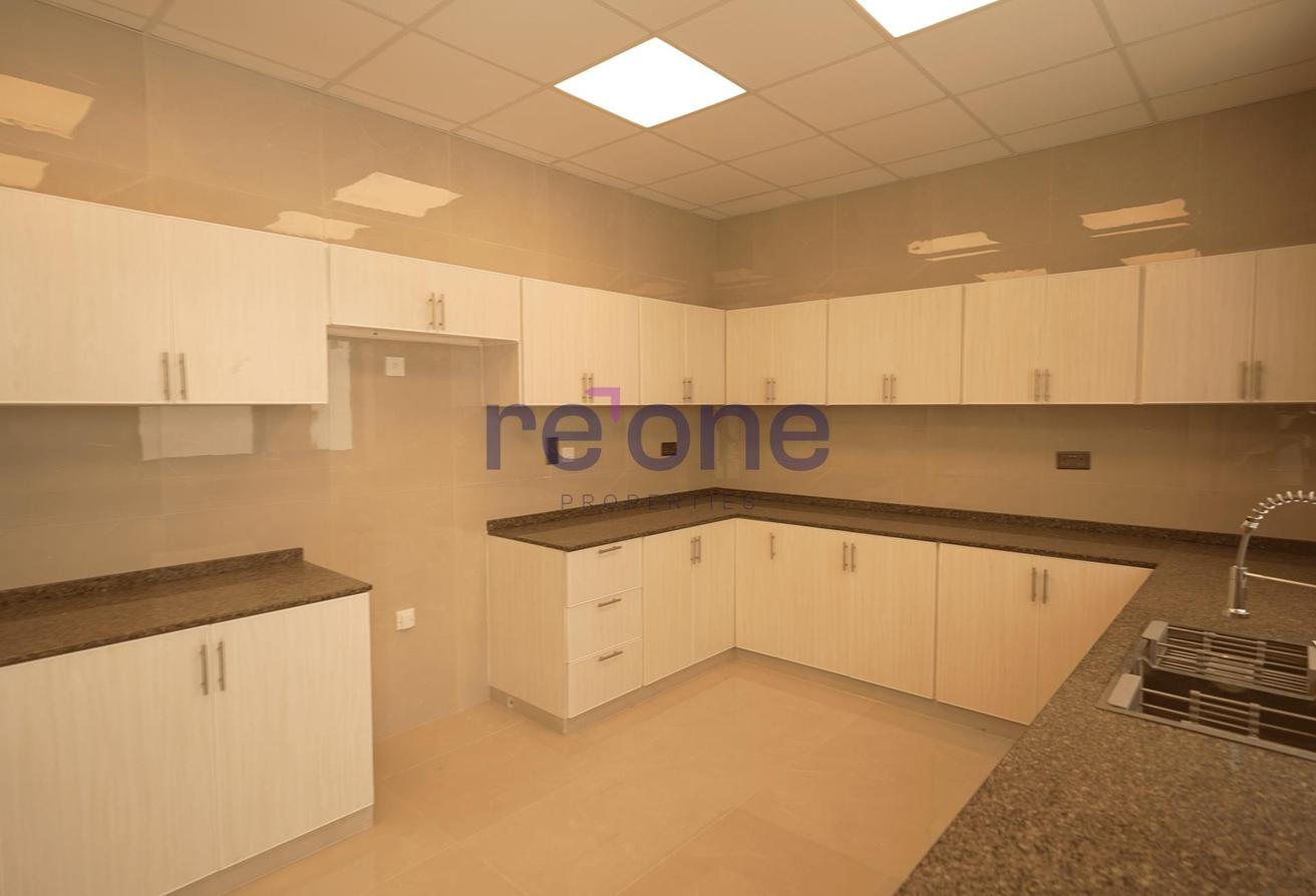 Newly Built 5BR+Maid Villa | Large Layout | Vacant photo 24