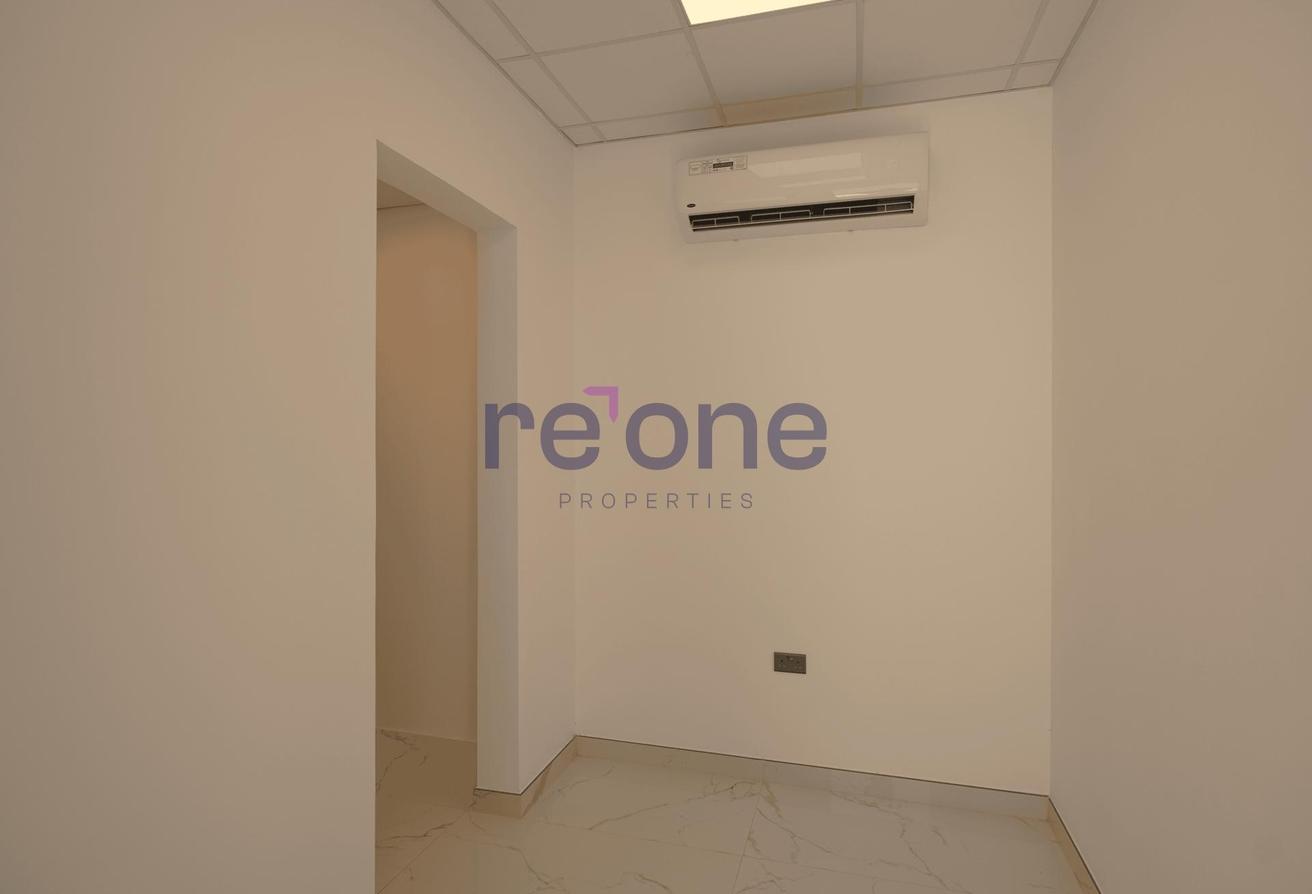 Newly Built 5BR+Maid Villa | Large Layout | Vacant photo 20