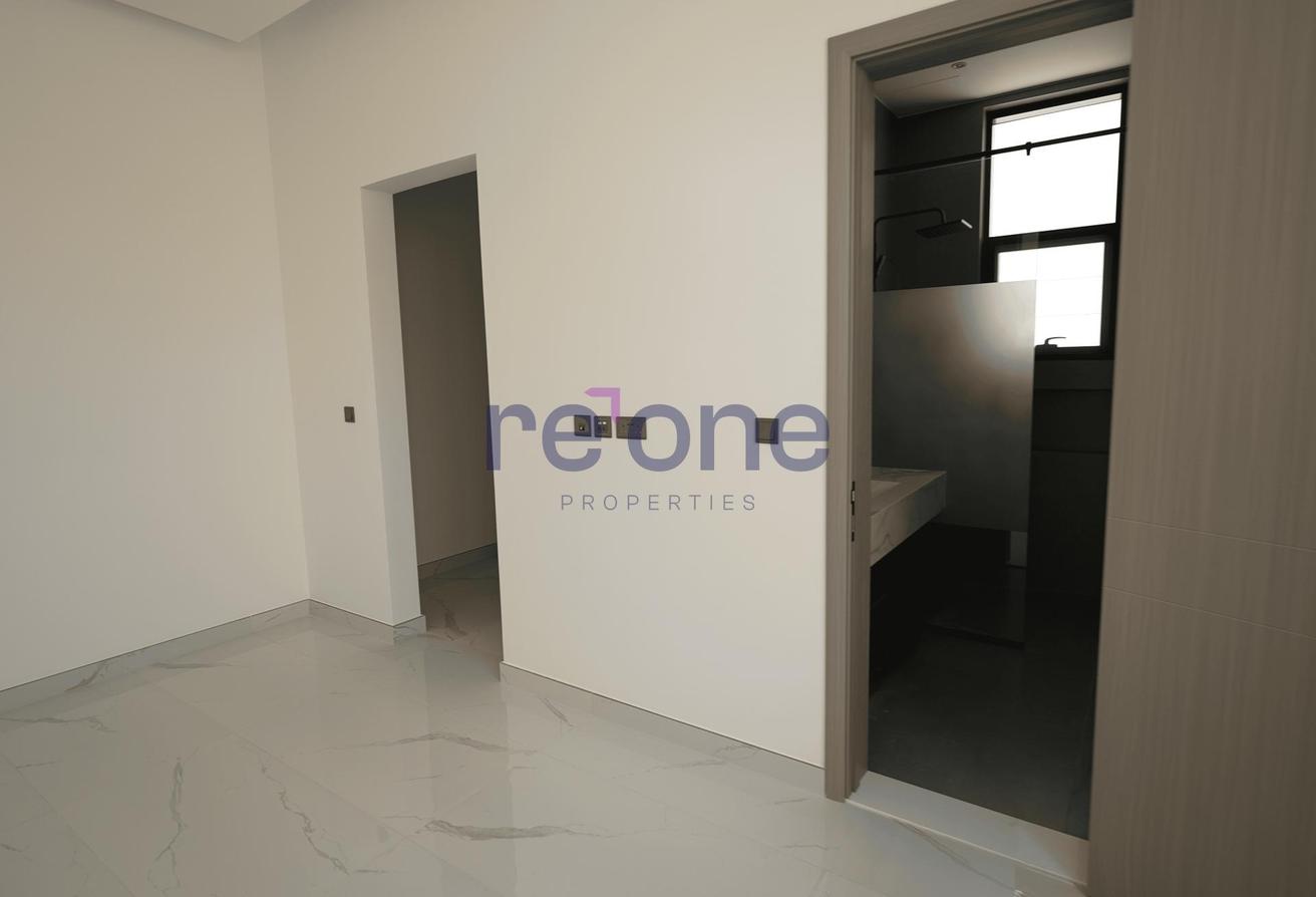 Newly Built 5BR+Maid Villa | Large Layout | Vacant photo 19