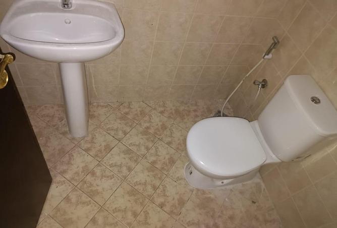 81961428 - Property Image 2