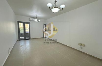 Apartment - 3 Bedrooms - 3 Bathrooms for rent in Karama 1 Building - Al Karama - Dubai Apartment - 3 Bedrooms - 3 Bathrooms for rent in Karama 1 Building - Al Karama - Dubai