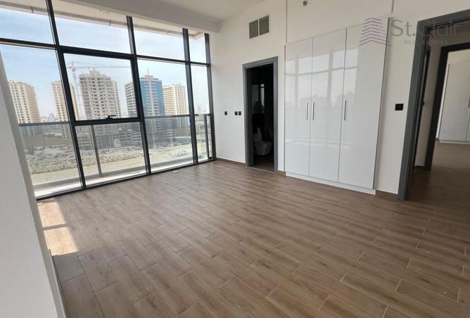 81945317 - صورة العقار 2