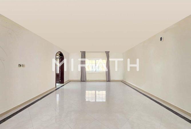 58170927 - Property Image 3