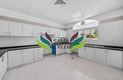 Villa - Studio - 3 Bathrooms for rent in Jumeirah 1 Villas - Jumeirah 1 - Jumeirah - Dubai Villa - Studio - 3 Bathrooms for rent in Jumeirah 1 Villas - Jumeirah 1 - Jumeirah - Dubai