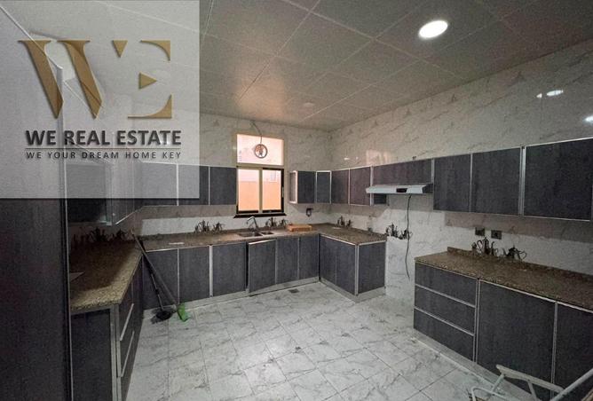 141920928 - Property Image 2