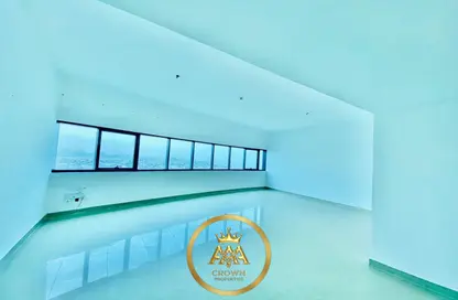 Apartment - 3 Bedrooms - 4 Bathrooms for rent in Al Mamzar Tower - Al Mamzar - Sharjah - Sharjah