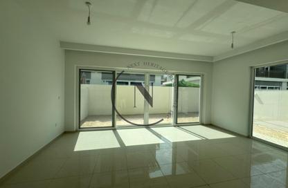 Townhouse - 4 - 4 for rent in Verona - Damac Hills 2 - Dubai