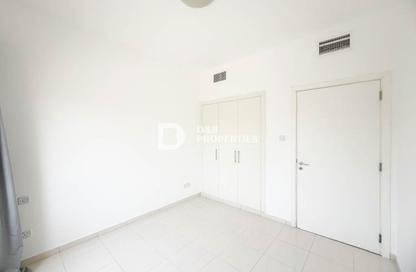 Townhouse - 4 Bedrooms - 3 Bathrooms for rent in Springs 10 - The Springs - Dubai