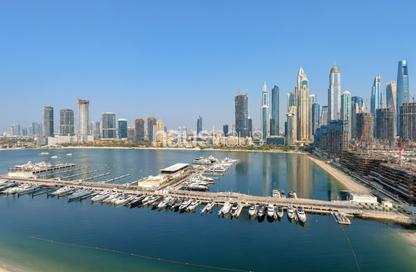 Apartment - 2 Bedrooms - 2 Bathrooms for rent in Sunrise Bay Tower 1 - Sunrise Bay - Emaar Beachfront - Dubai Harbour - Dubai