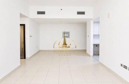 Apartment - 3 Bedrooms - 3 Bathrooms for rent in Glitz 2 - Glitz - Dubai Studio City - Dubai