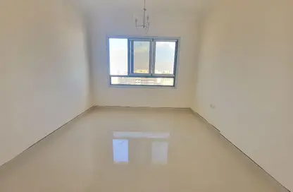 شقة - 2 غرف نوم - 2 حمامات للايجار في سراب 2 - الجادة - الشارقة