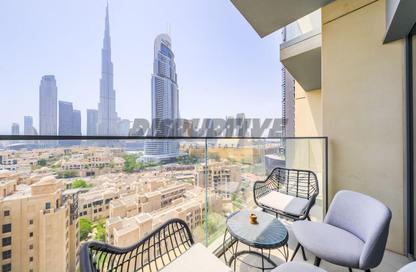 Apartment - 2 - 2 for rent in Burj Royale - Downtown Dubai - Dubai