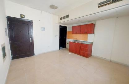 Apartment - Studio for rent in Fire Station Road - Muwaileh - Sharjah Apartment - Studio for rent in Fire Station Road - Muwaileh - Sharjah