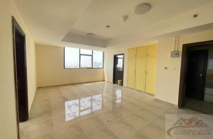 Apartment - 2 Bedrooms - 2 Bathrooms for rent in Al Nada Tower - Al Nahda - Sharjah
