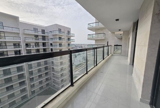 2BHK | POOL VIEW | ZERO COMMISSION | READY TO MOVE