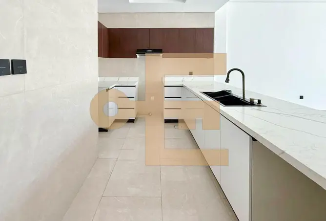 154188618 - Property Image 3
