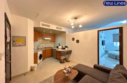 شقة - غرفة نوم - 1 حمام للايجار في بوابة دبي الجديدة 1 - (JLT) مجمع Q - أبراج بحيرات الجميرا - دبي