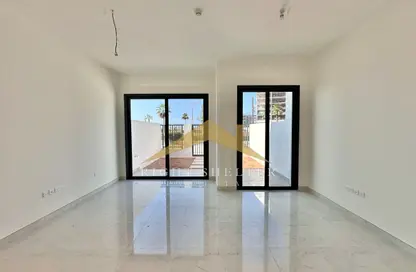 تاون هاوس - 2 غرف نوم - 3 حمامات للبيع في فيلات ماربيلا الثانية - ماربيا - ميناء العرب - راس الخيمة - رأس الخيمة