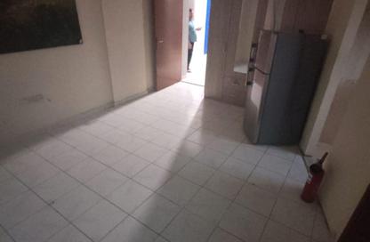 Apartment - 1 Bedroom - 1 Bathroom for rent in Al Butina 9 Building - Al Butina - Sharjah