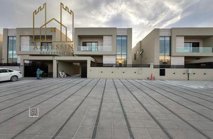 Villa - 4 - 6 for sale in Al Zaheya Gardens - Al Zahya - Ajman