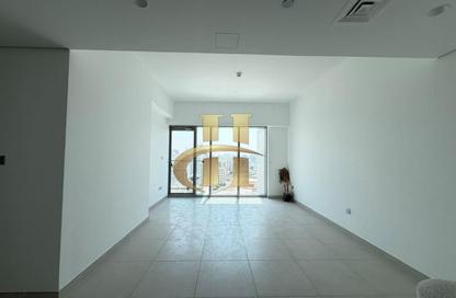 Apartment - 2 - 3 for rent in Montrose Residence B - Montrose Residence - Dubai Science Park - Dubai