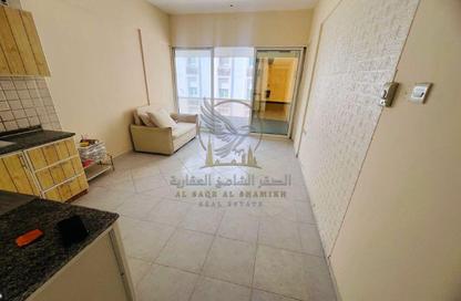 Apartment - Studio - 1 for rent in Al Majara Residences - Al Mujarrah - Al Sharq - Sharjah Apartment - Studio - 1 for rent in Al Majara Residences - Al Mujarrah - Al Sharq - Sharjah