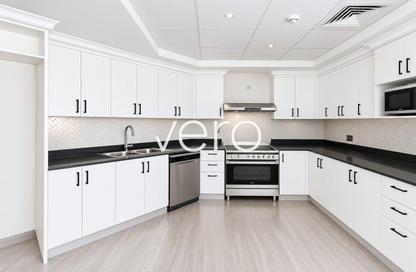 Apartment - 3 - 3 for rent in Al Basri - Shoreline Apartments - Palm Jumeirah - Dubai