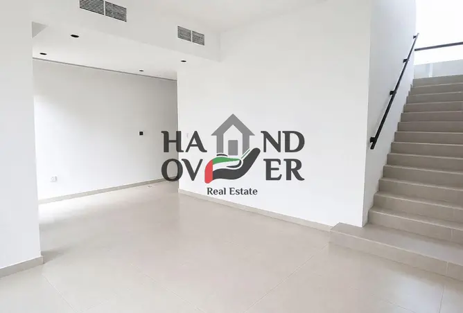 156020920 - Property Image 3