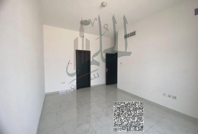 122002090 - Property Image 2