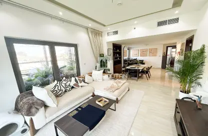 شقة - 2 غرف نوم - 2 حمامات للايجار في مساكن جويا فيردا - منطقة 11 - قرية جميرا الدائرية - دبي