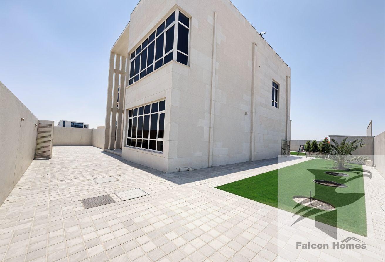 Brand New | 5BR Spacious Villa with Big Garden photo 3
