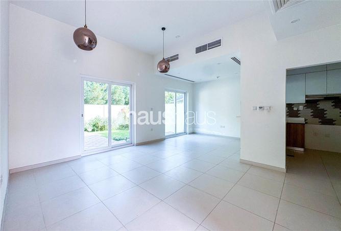 82807180 - Property Image 3