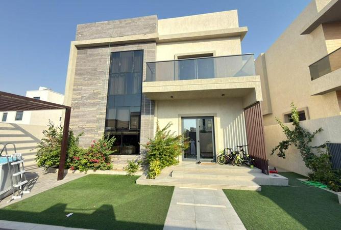 102317401 - Property Main Image