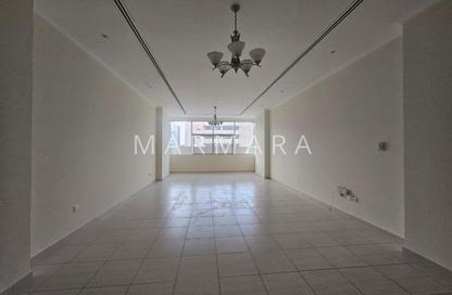 Whole Building - 3 - 5 for rent in Oud Metha - Bur Dubai - Dubai