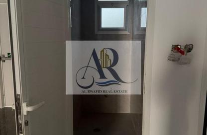 Warehouse - Studio - 2 Bathrooms for rent in Al Jurf 1 - Al Jurf - Ajman Downtown - Ajman