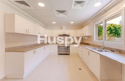 Villa - 4 - 4 for rent in Meadows 1 - Meadows - Dubai